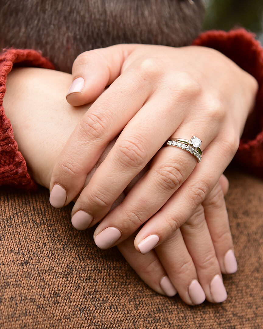 engagement ring hands